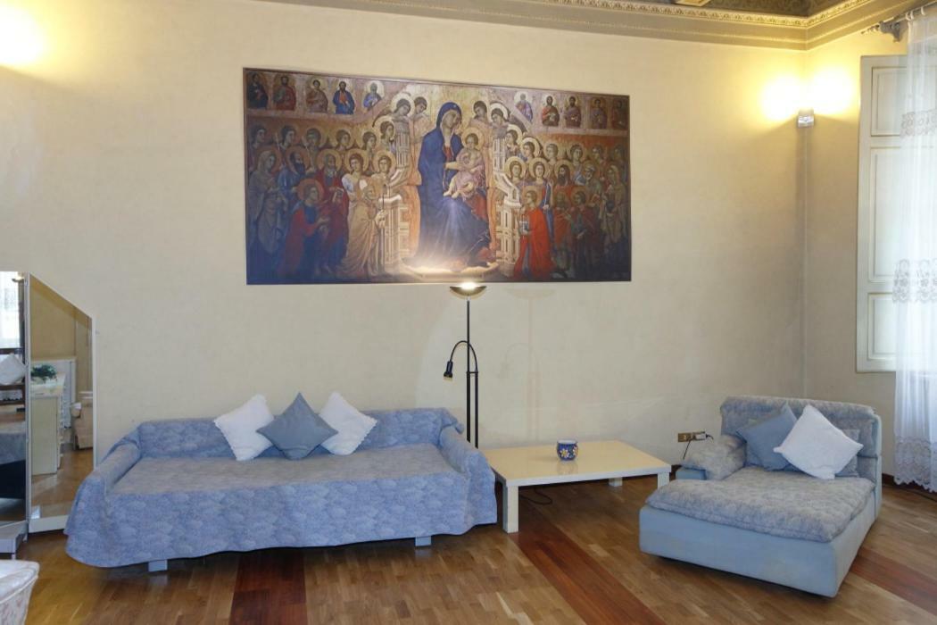 Acomodação com café da manhã  Residenza D'epoca Montanini 3*